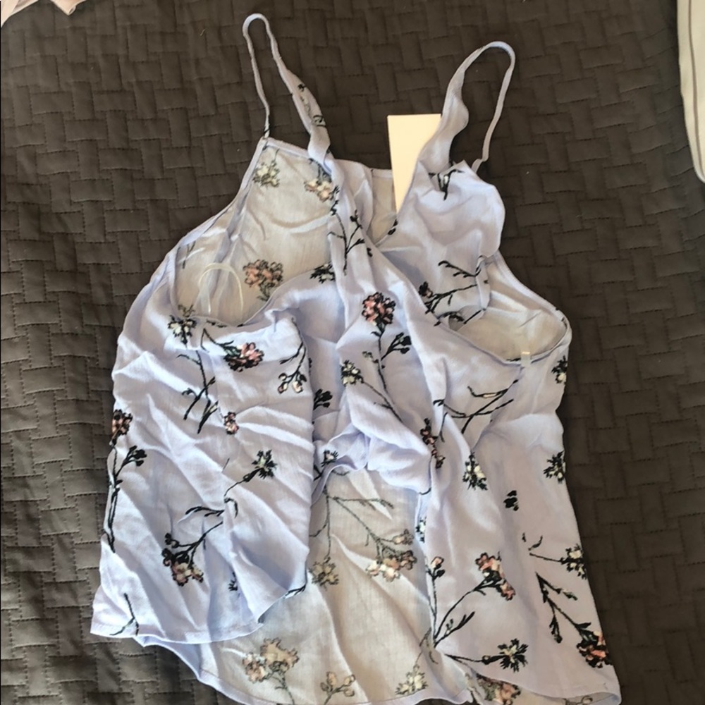 Open back top - Picture 2 of 2